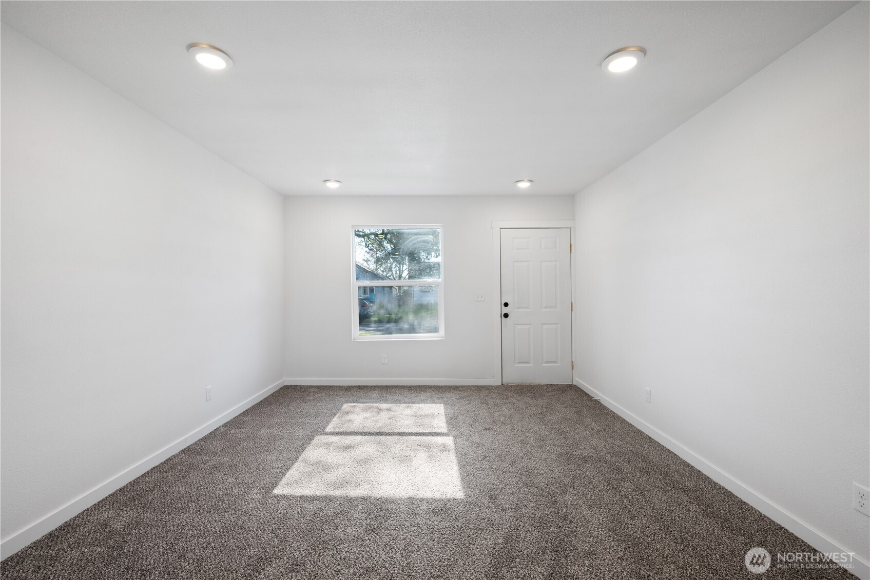 285 20th Avenue , Longview, WA 98632