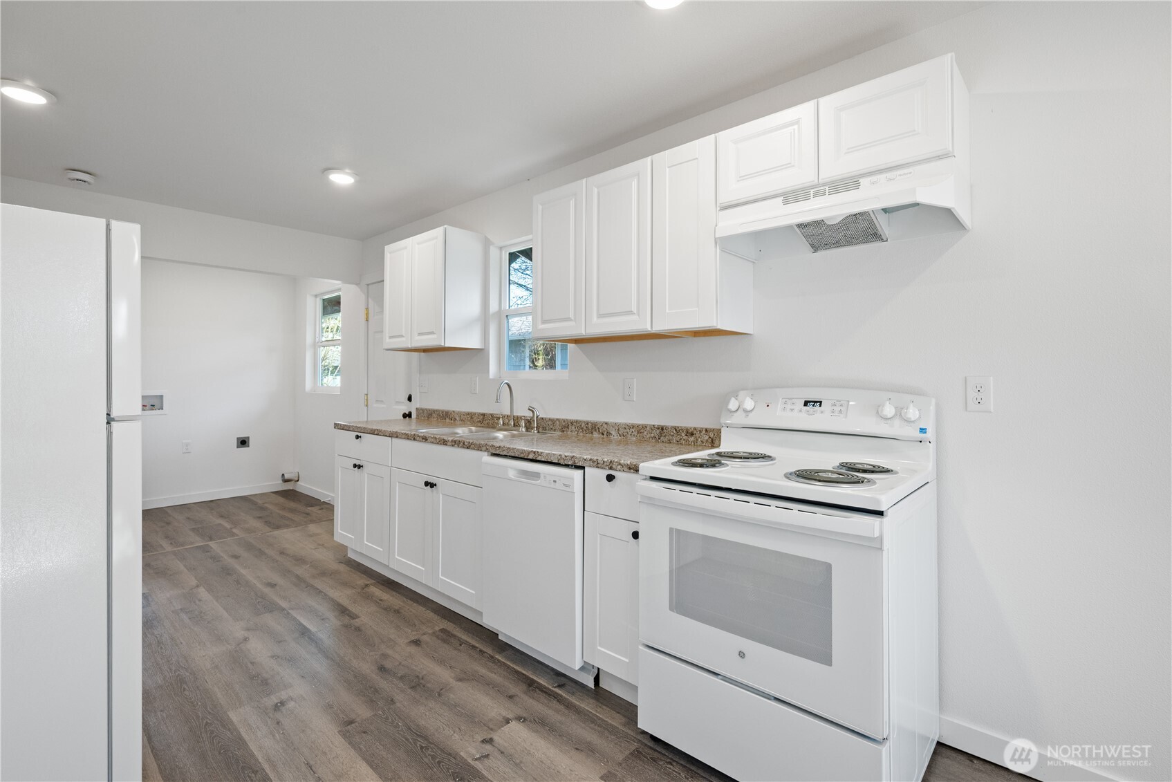 285 20th Avenue , Longview, WA 98632