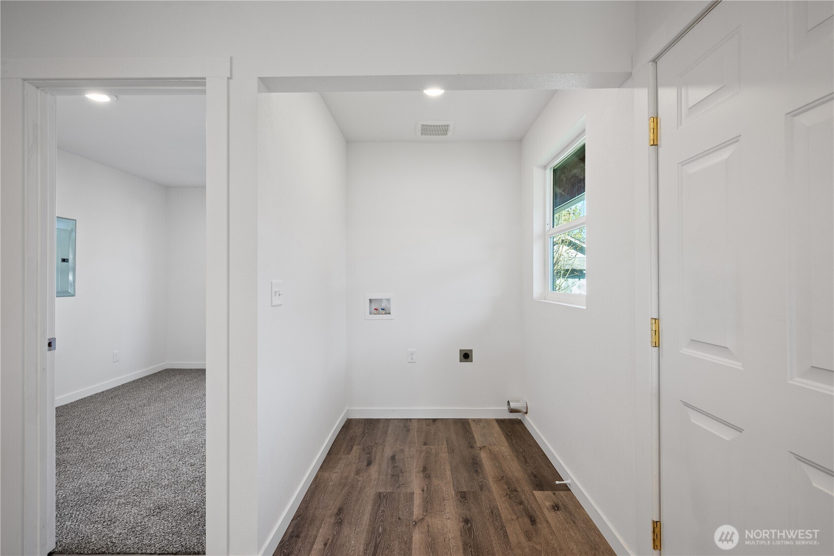 285 20th Avenue , Longview, WA 98632