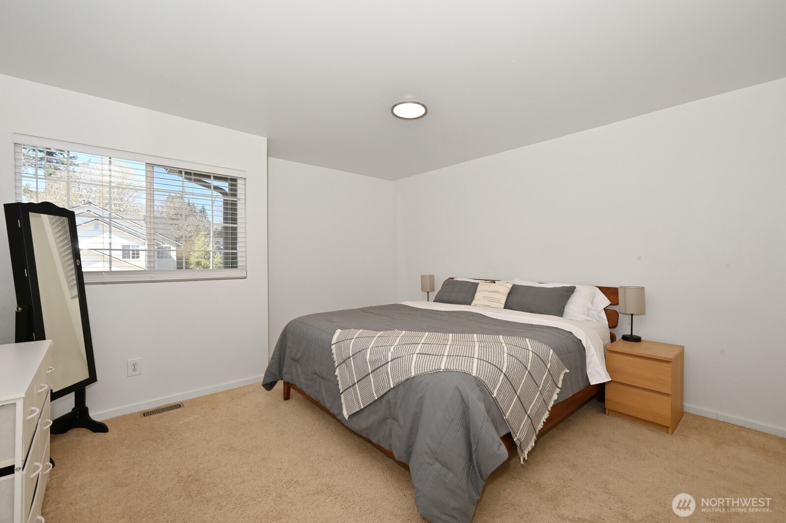 13607 56th Avenue SE, Everett, WA 98208