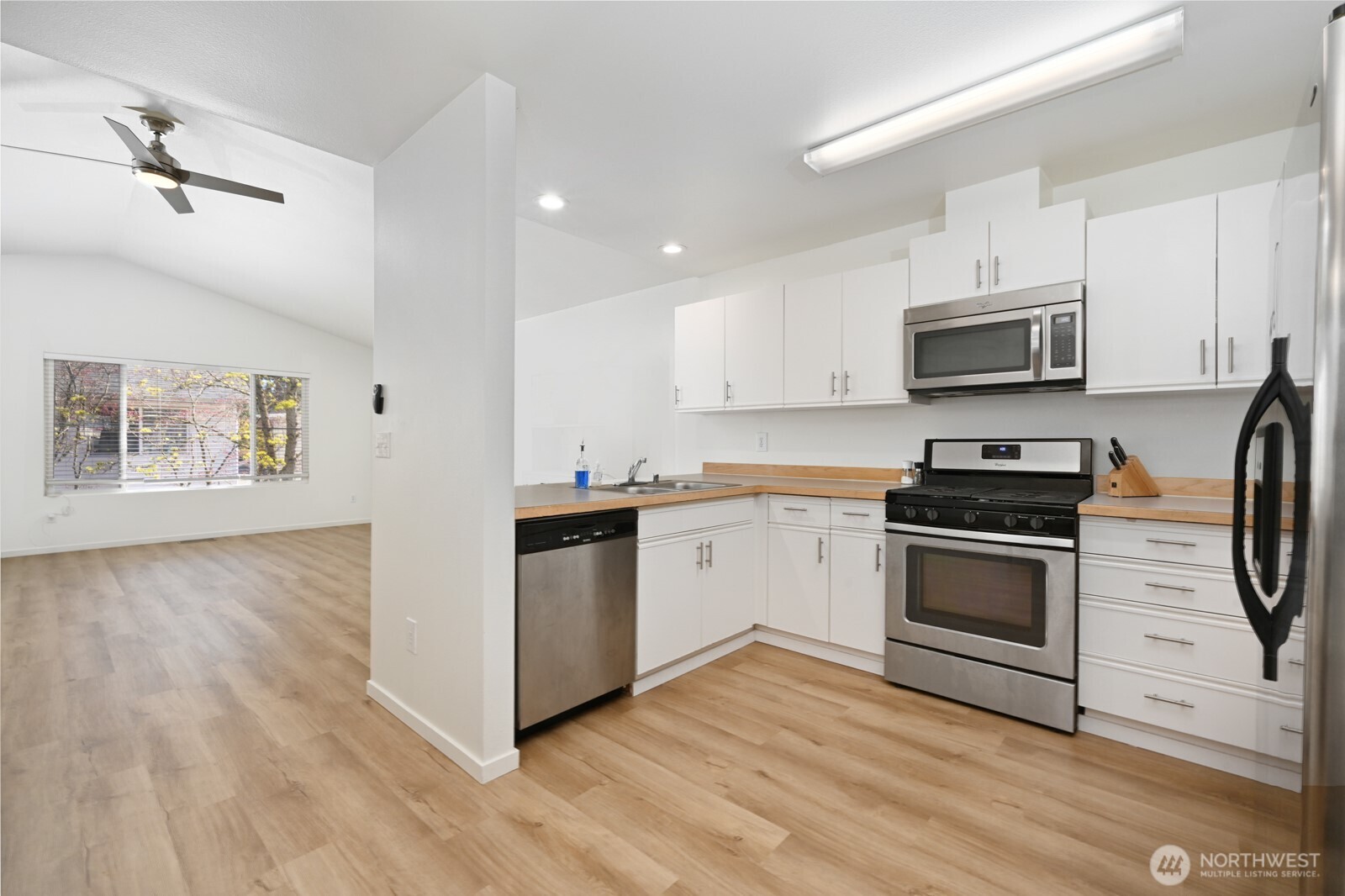 13607 56th Avenue SE, Everett, WA 98208