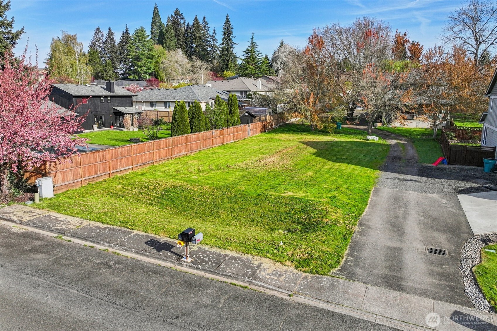 404 NW 114th Street , Vancouver, WA 98685