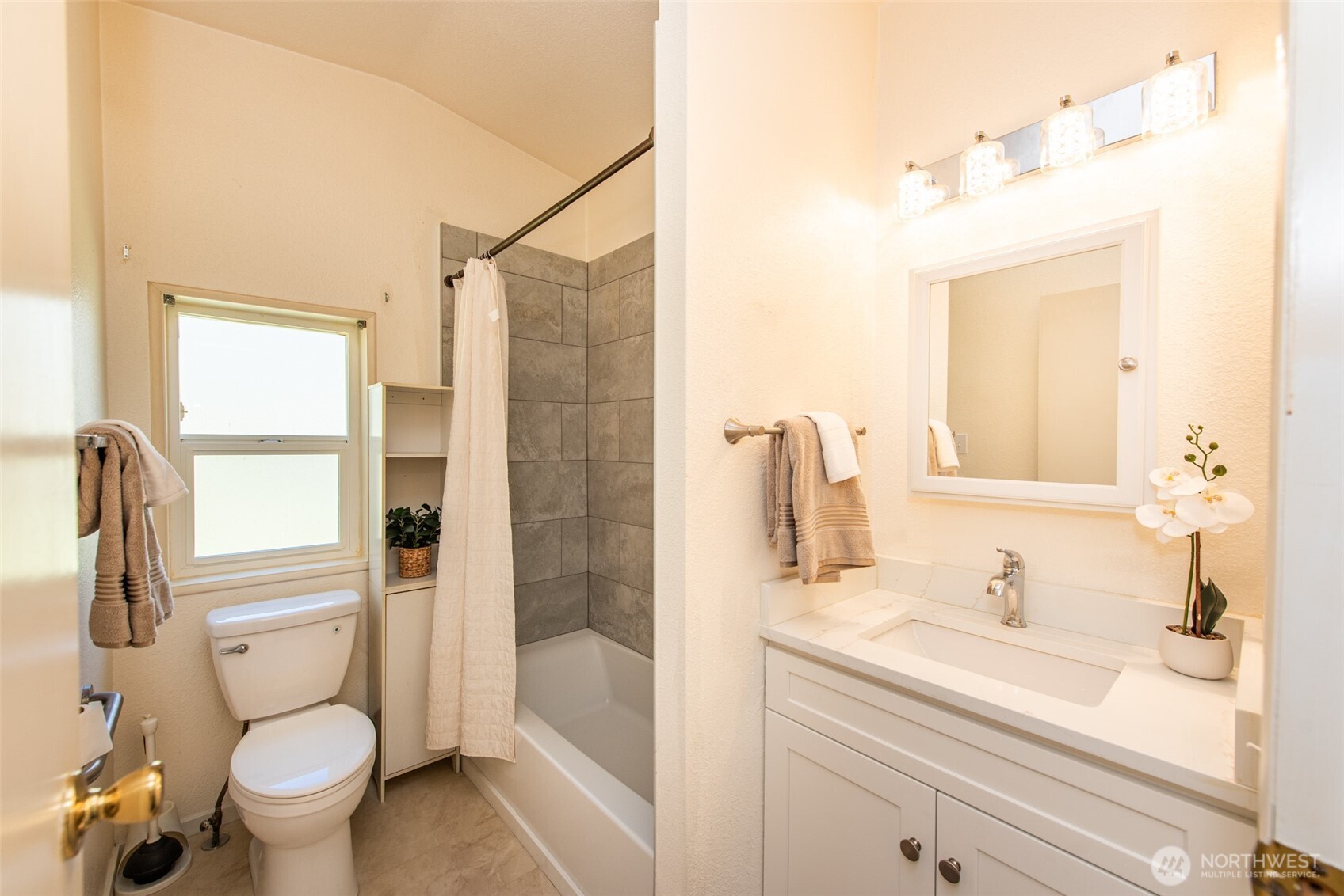 4314 Lackey Road NW, Lakebay, WA 98349