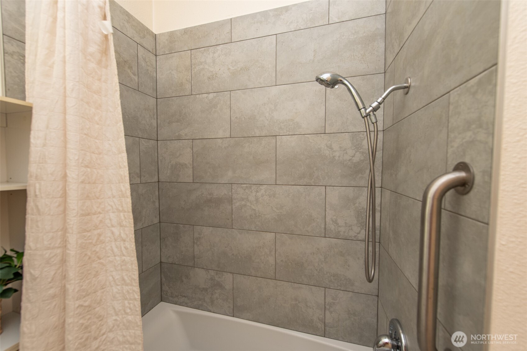 4314 Lackey Road NW, Lakebay, WA 98349