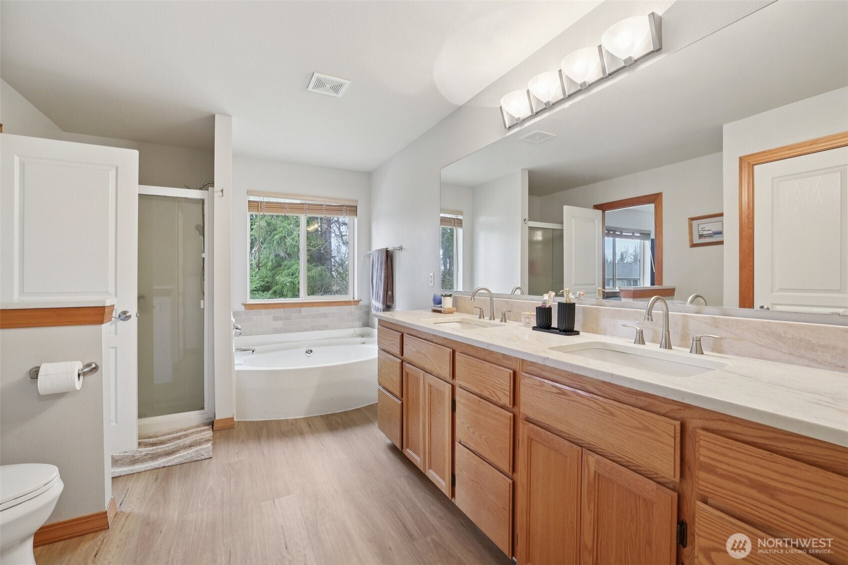 20531 193rd Avenue Ct E, Orting, WA 98360