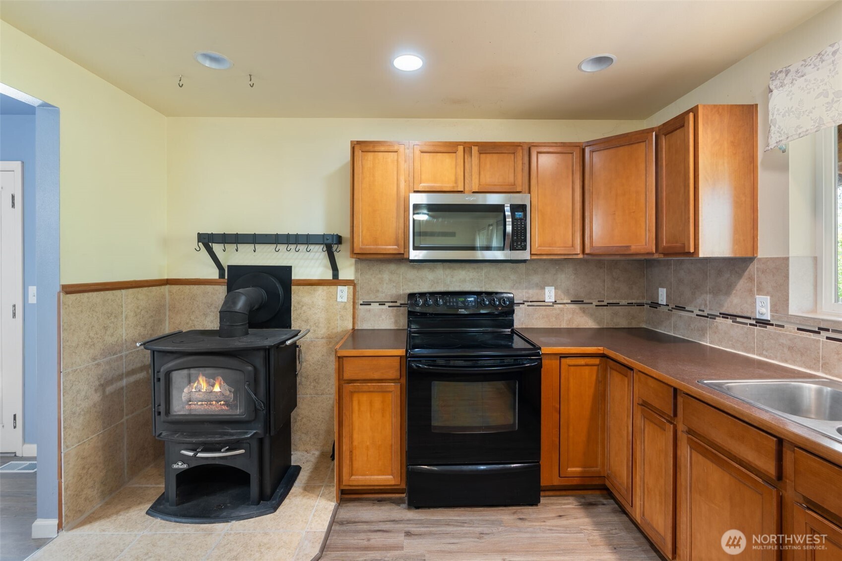 305 Denny Way , Centralia, WA 98531