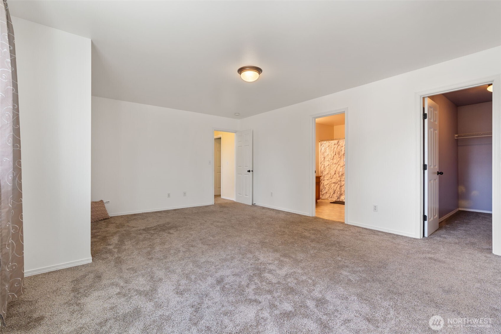 305 Denny Way , Centralia, WA 98531