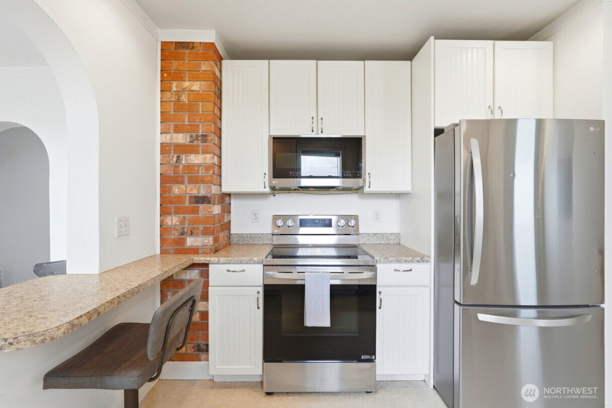 19500 Dahlstedt Road , Burlington, WA 98233