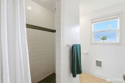 19500 Dahlstedt Road , Burlington, WA 98233 - Photo 19