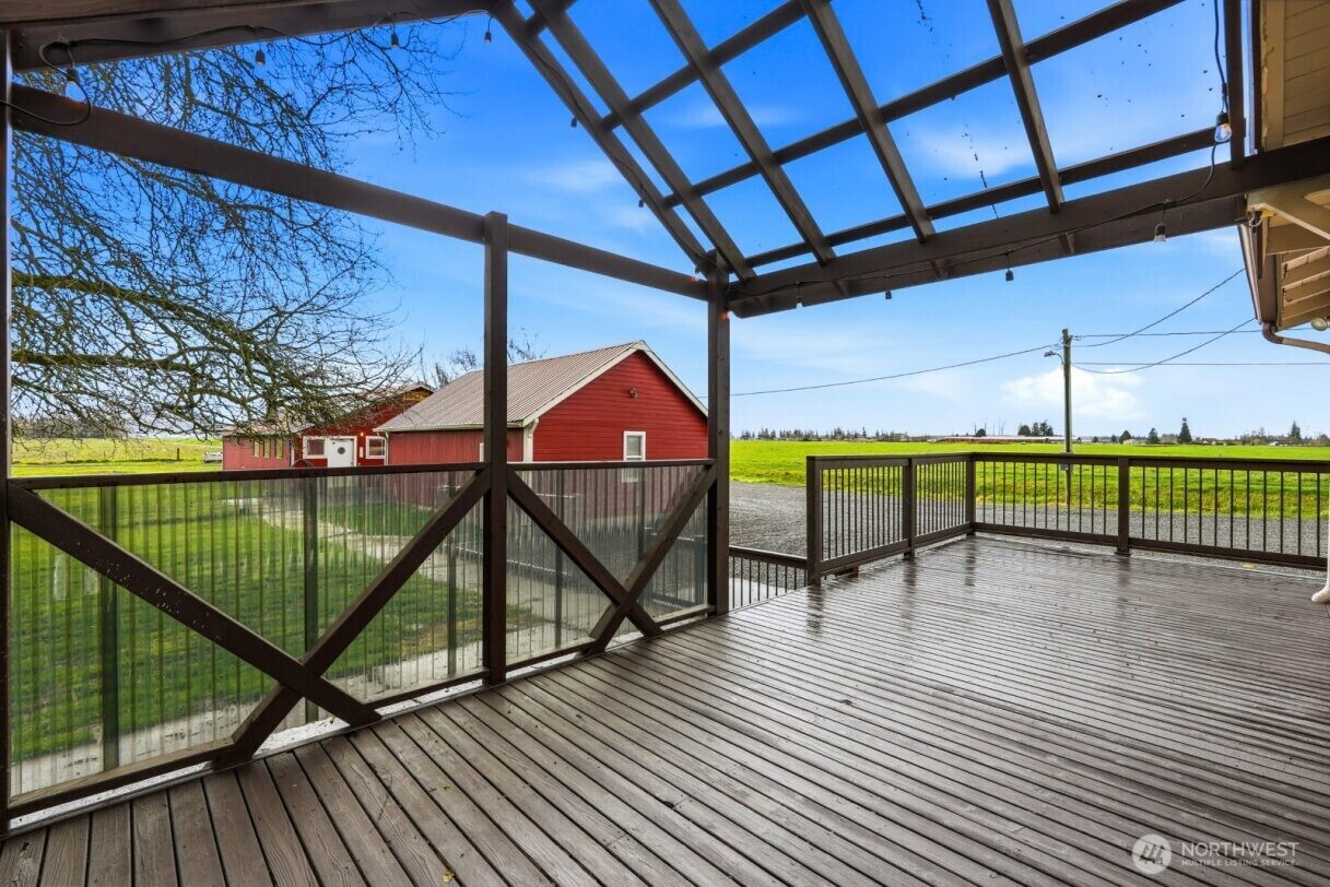 19500 Dahlstedt Road , Burlington, WA 98233