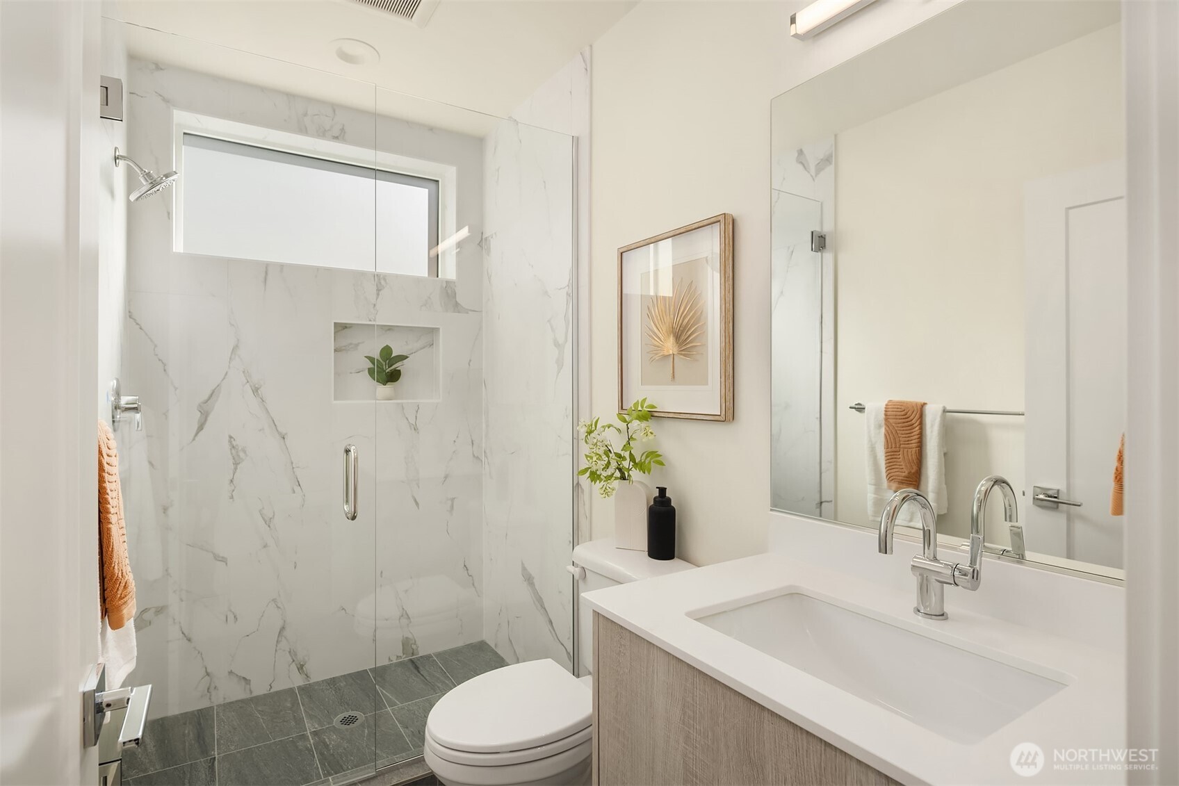 4411 1st Avenue NE, Seattle, WA 98105