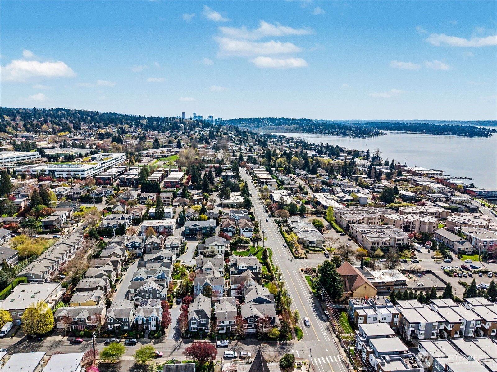 315 4th Avenue S, Kirkland, WA 98033