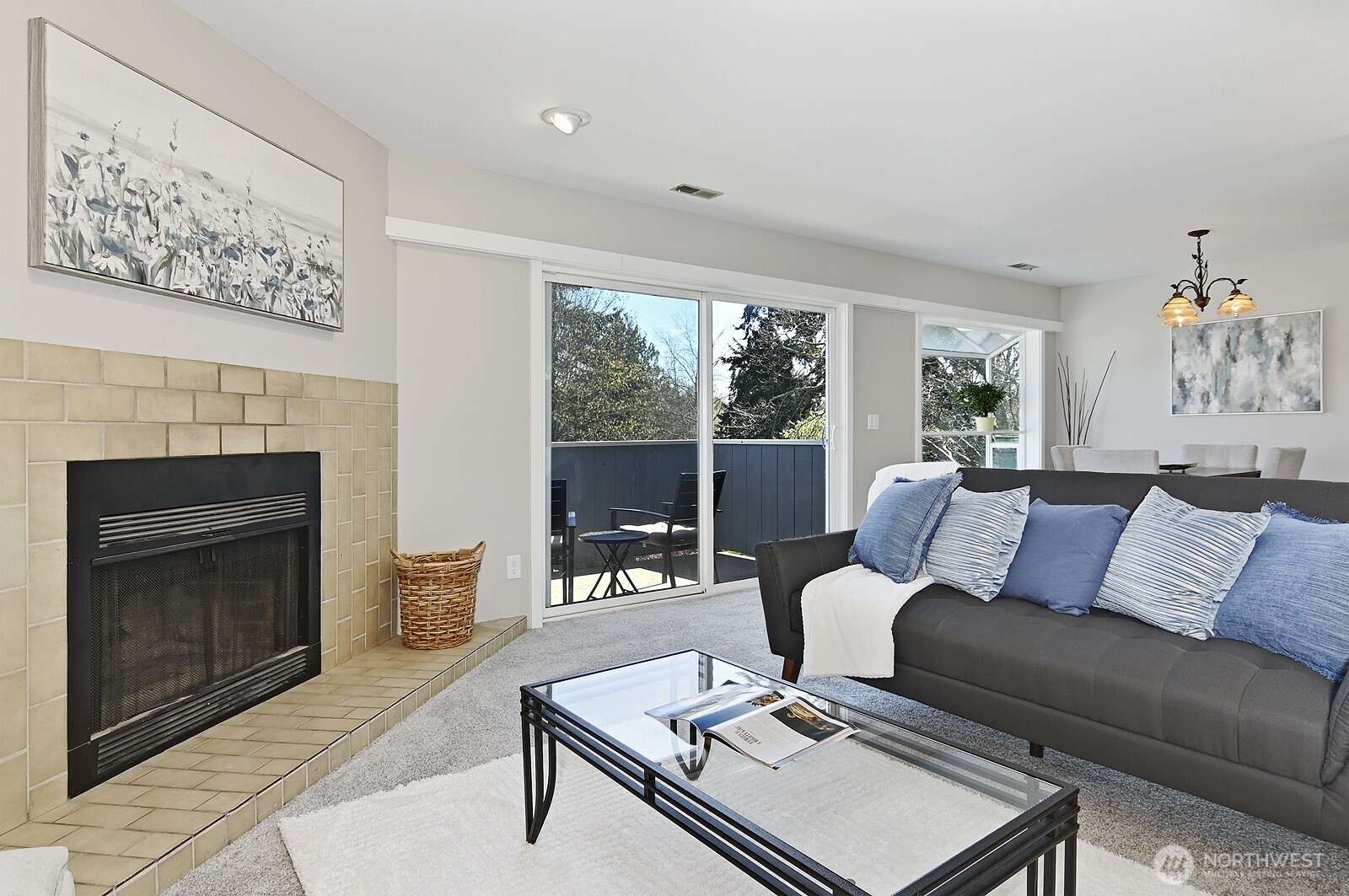 4120 212th Street SW #B301, Mountlake Terrace, WA 98043-3586