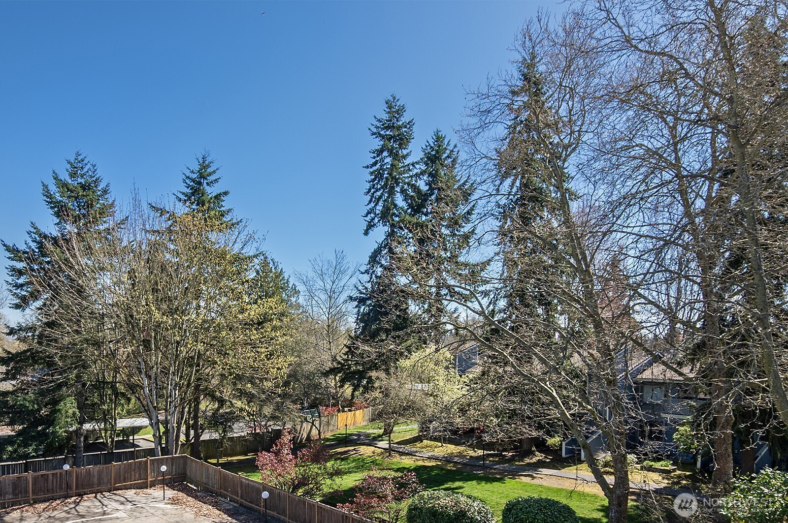 4120 212th Street SW #B301, Mountlake Terrace, WA 98043-3586