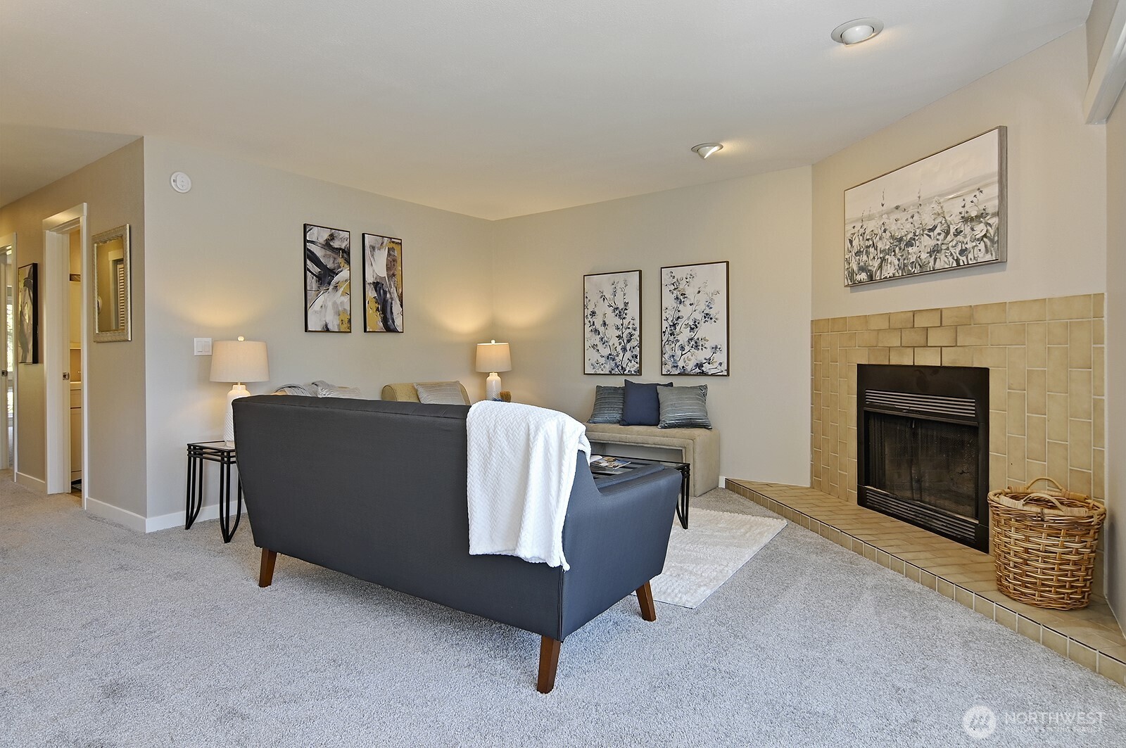 4120 212th Street SW #B301, Mountlake Terrace, WA 98043-3586