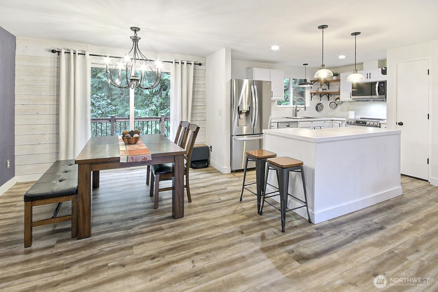 31625 NE 104th Street , Carnation, WA 98014