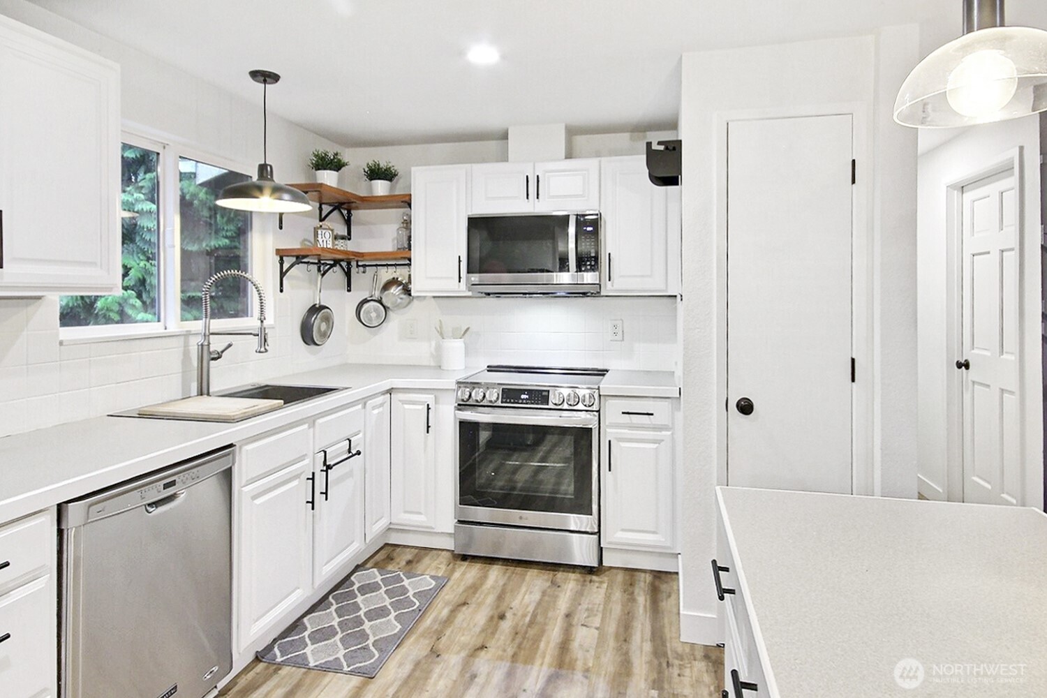 31625 NE 104th Street , Carnation, WA 98014
