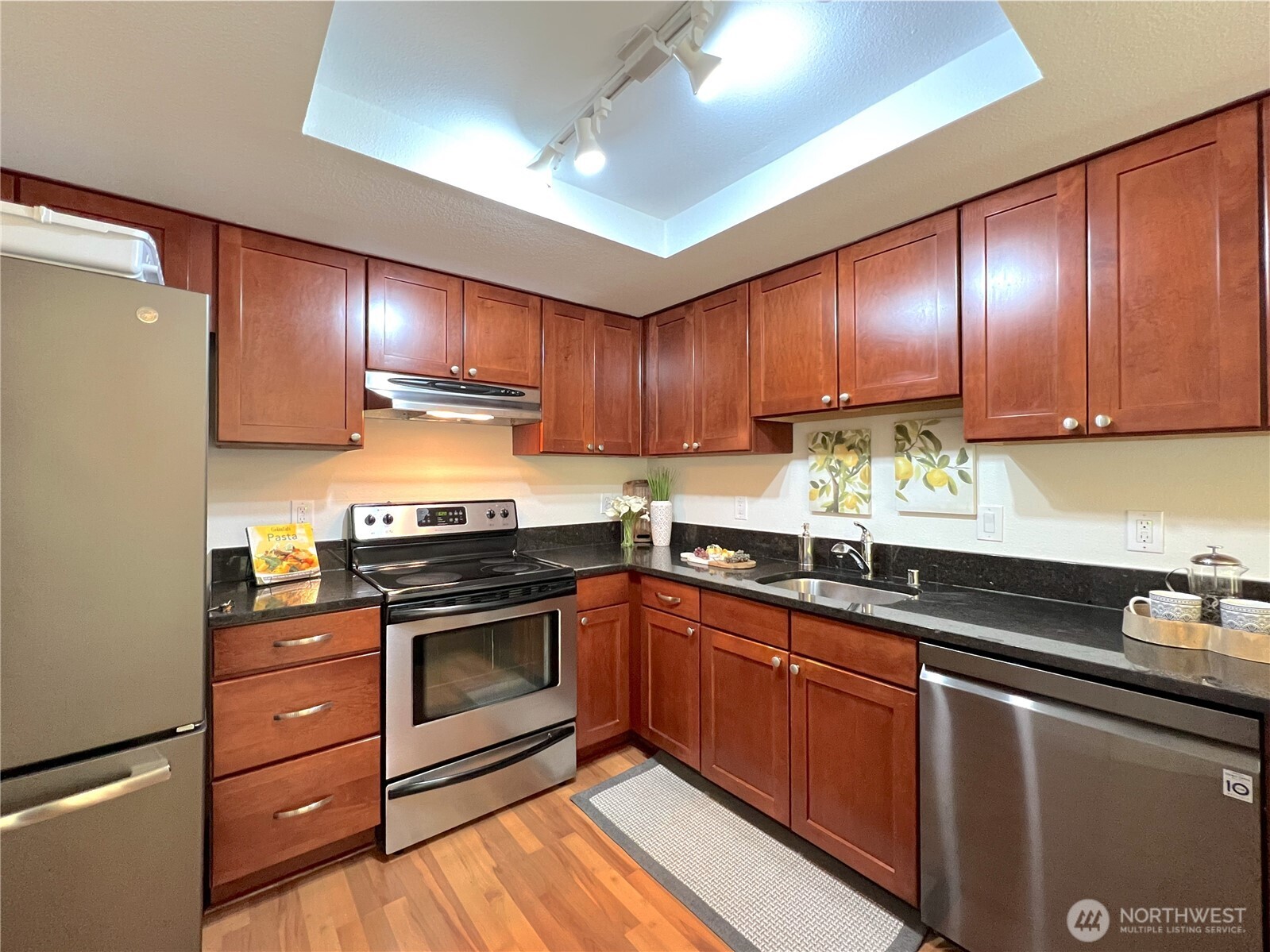 4519 125th Avenue SE #A204, Bellevue, WA 98006