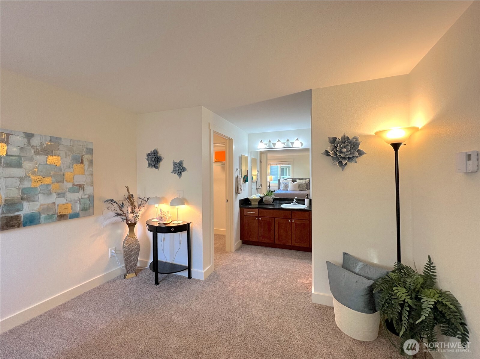 4519 125th Avenue SE #A204, Bellevue, WA 98006