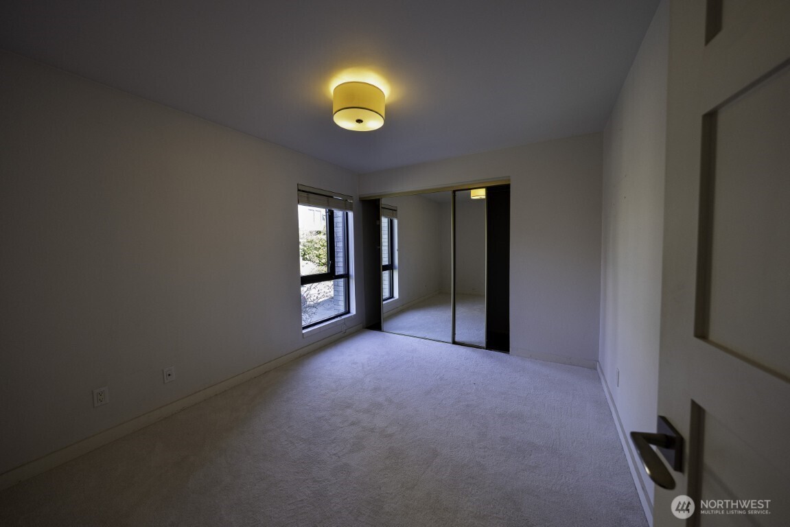 7 Highland Drive #301, Seattle, WA 98109