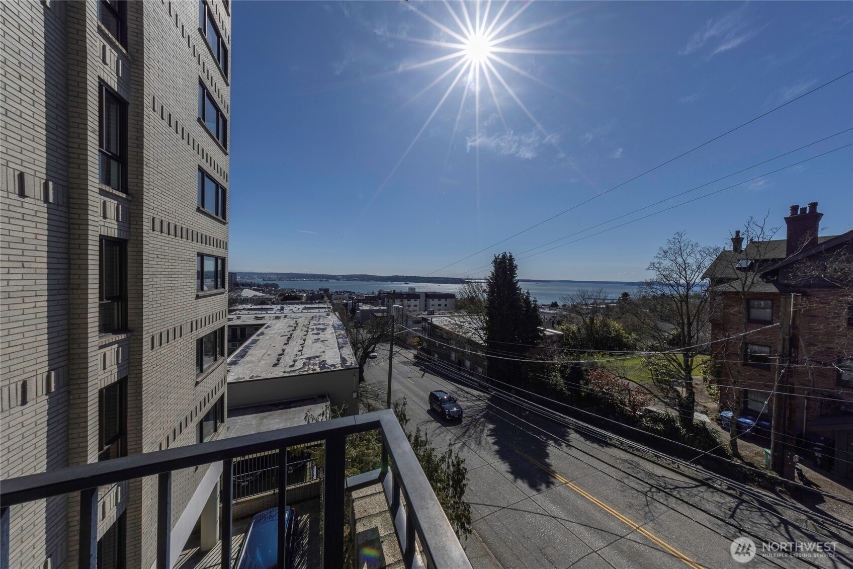 7 Highland Drive #301, Seattle, WA 98109