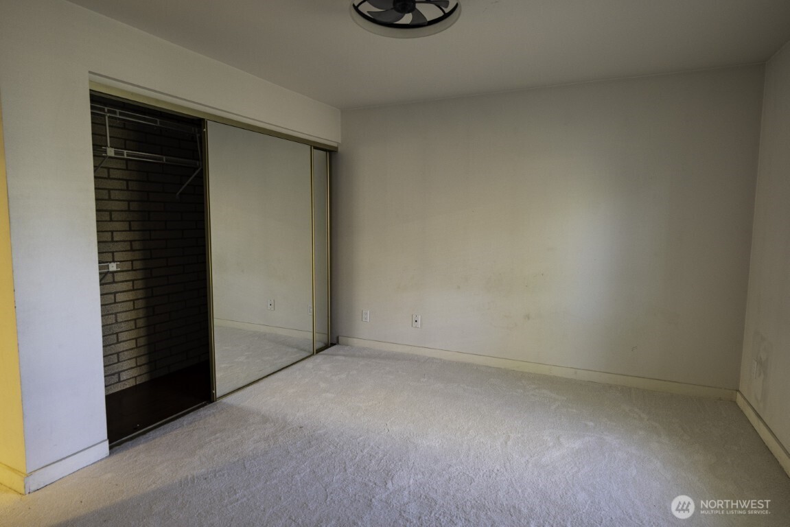7 Highland Drive #301, Seattle, WA 98109