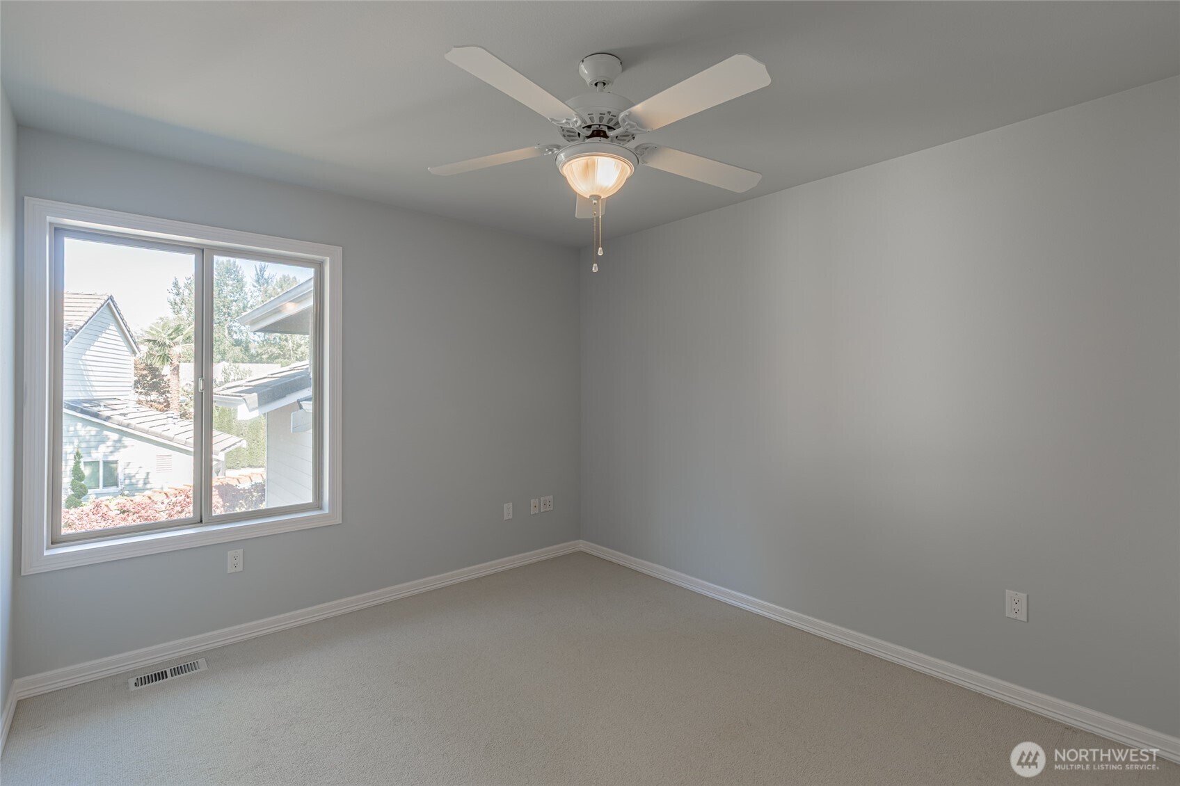 5207 77th Court W, University Place, WA 98467