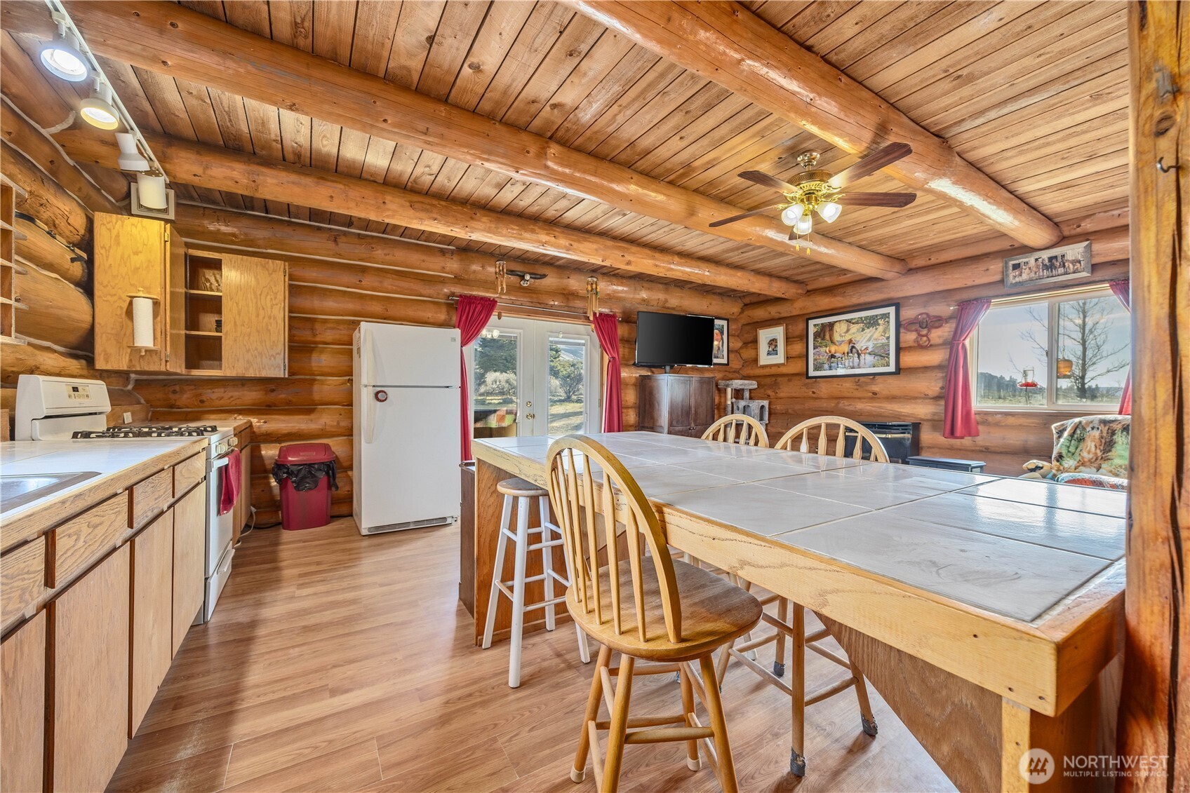 27538 C HWY 97 , Malott, WA 98829