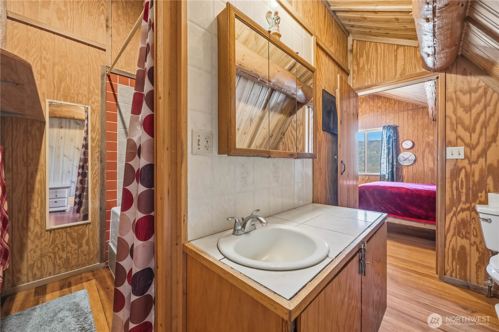 27538 C HWY 97 , Malott, WA 98829