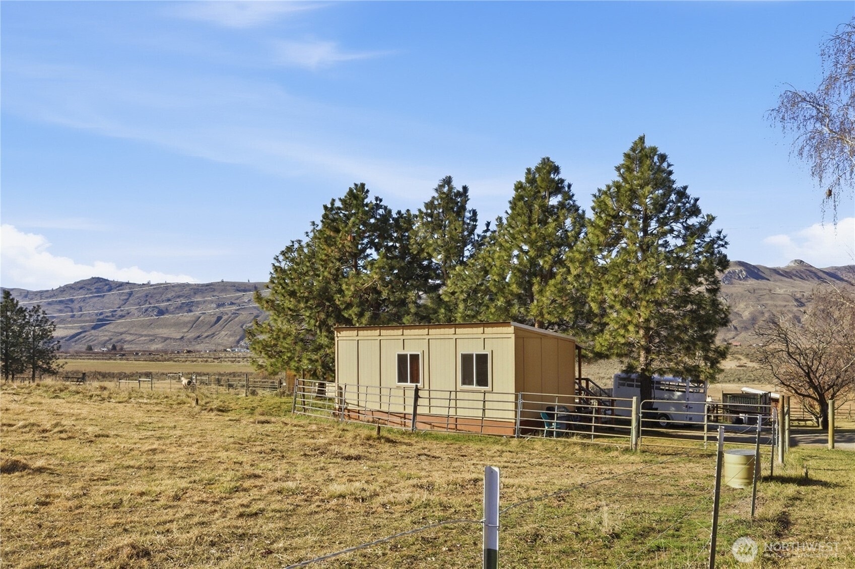 27538 C HWY 97 , Malott, WA 98829