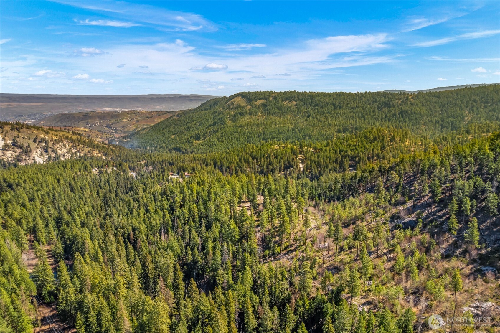6424 Summit View Place , Wenatchee, WA 98801