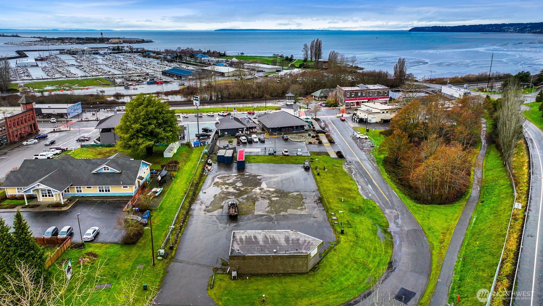 265 F Street , Blaine, WA 98230