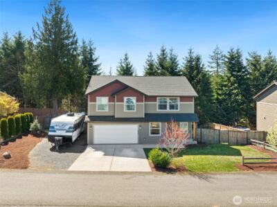 204 Saint Helens Way , Winlock, WA 98596 - Photo 2