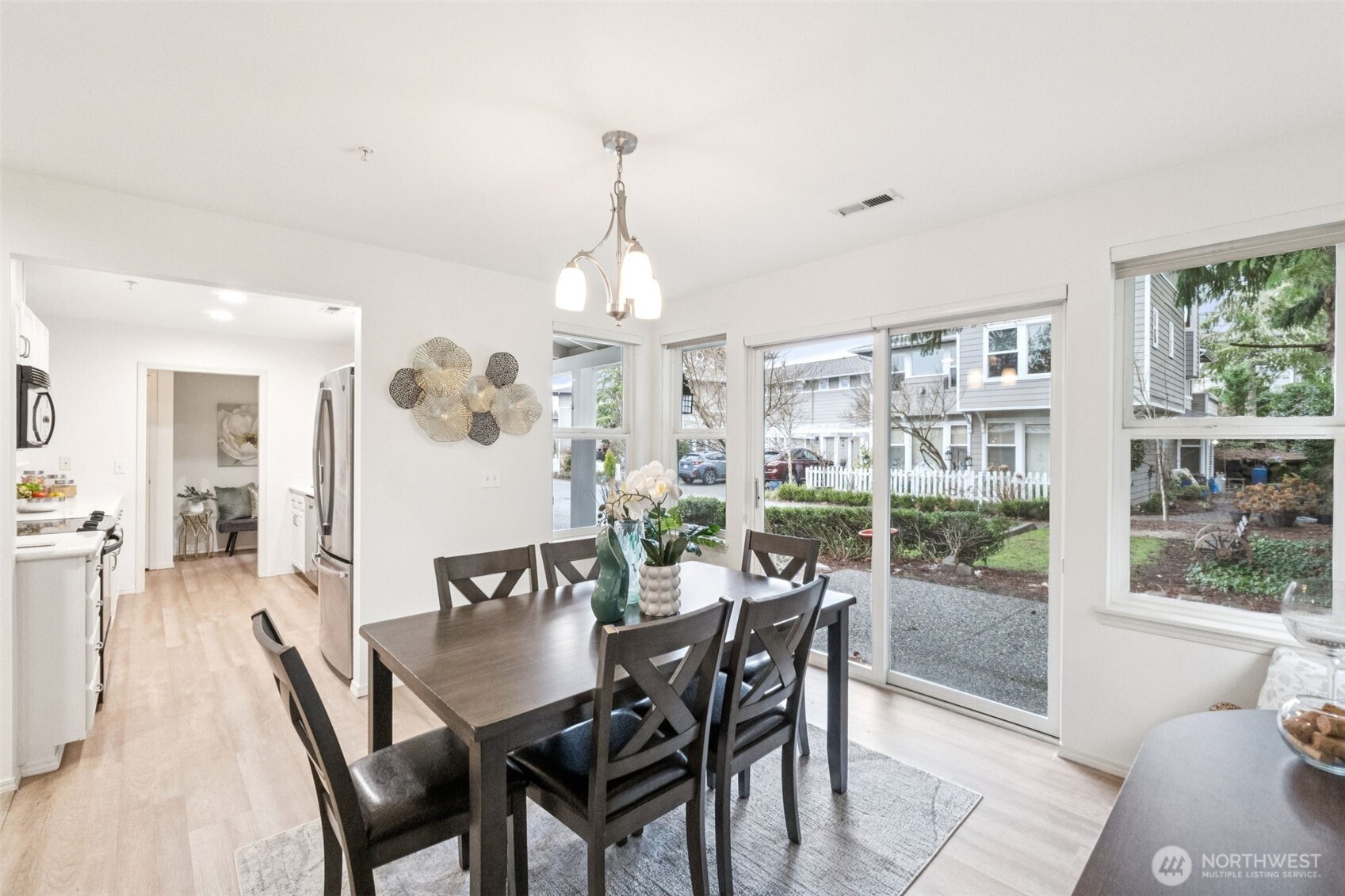 22454 SE 37th Terrace #2345, Issaquah, WA 98029-6281