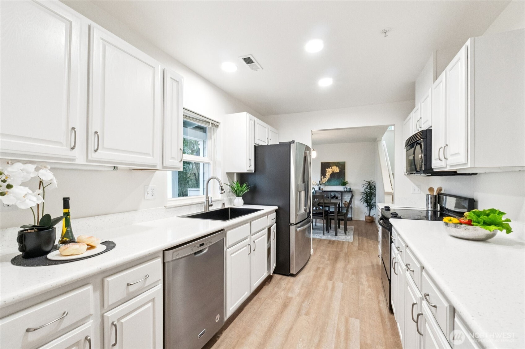 22454 SE 37th Terrace #2345, Issaquah, WA 98029-6281
