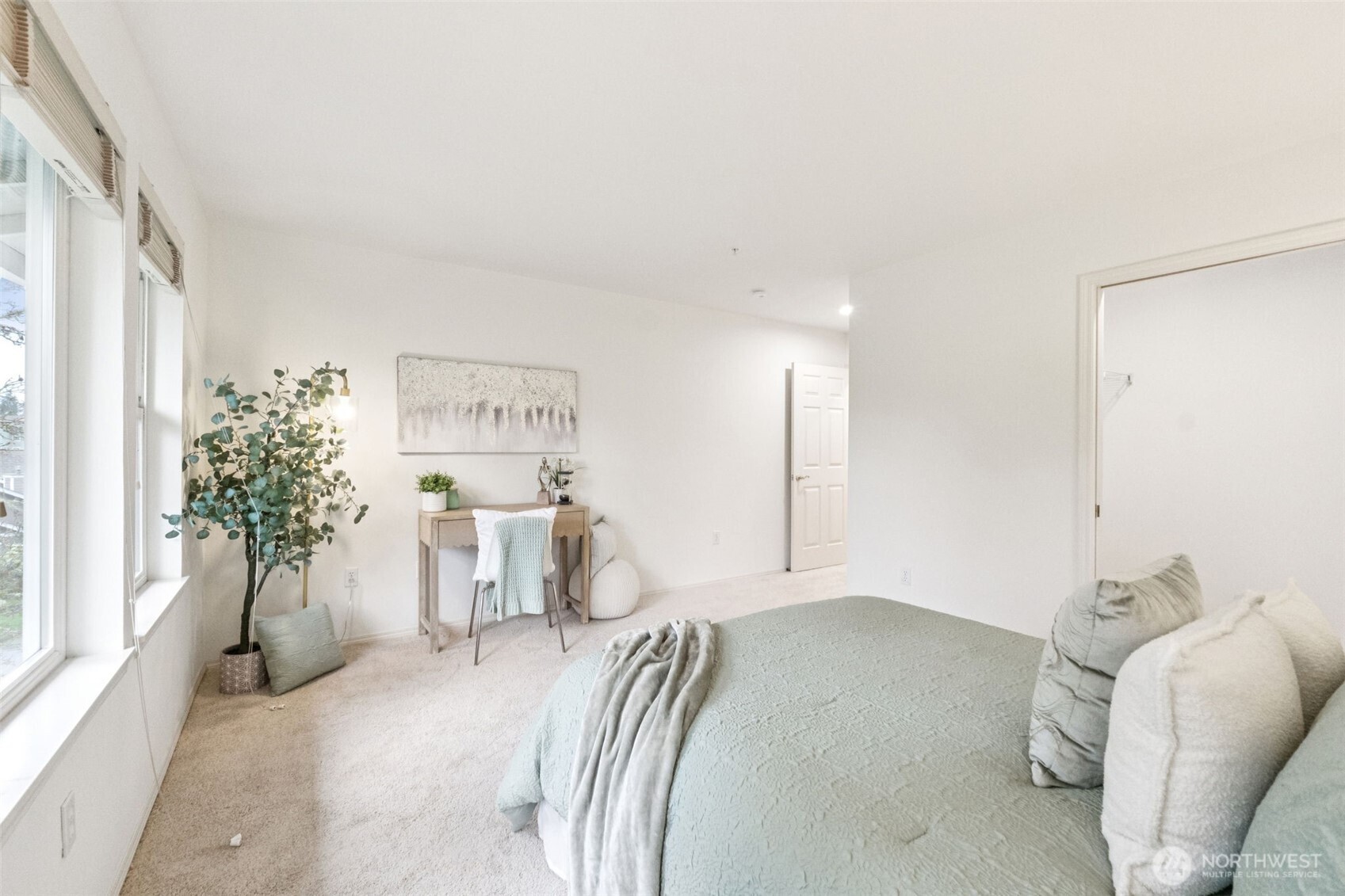 22454 SE 37th Terrace #2345, Issaquah, WA 98029-6281