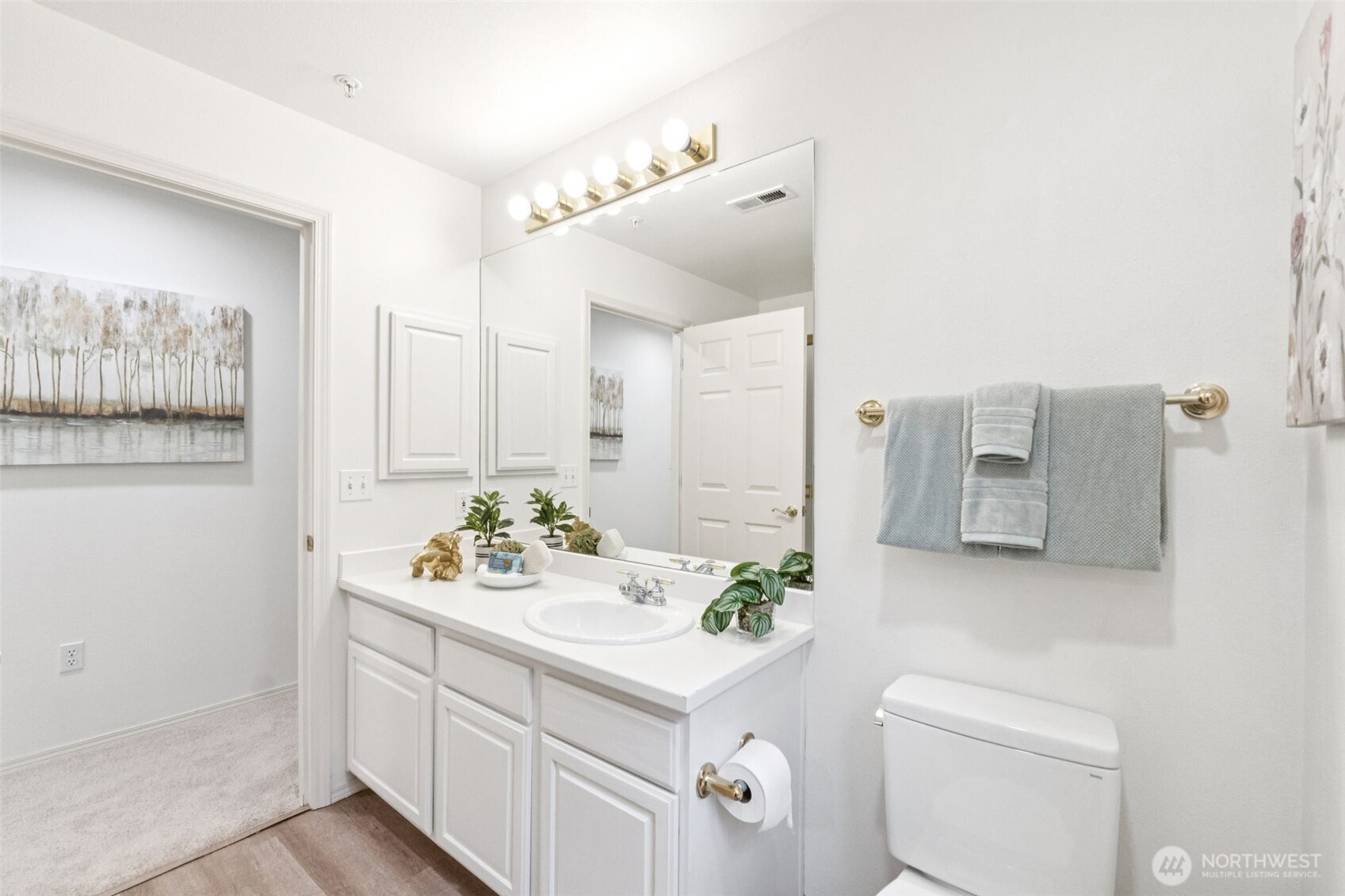 22454 SE 37th Terrace #2345, Issaquah, WA 98029-6281