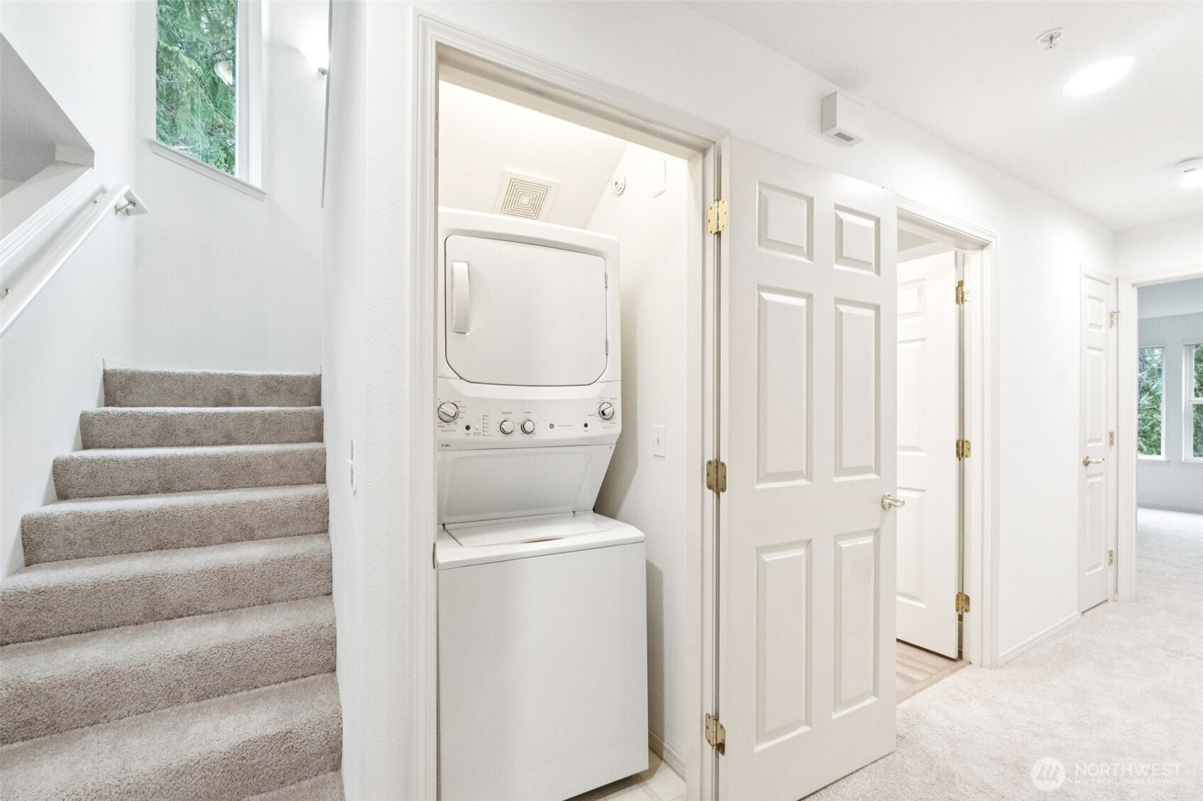 22454 SE 37th Terrace #2345, Issaquah, WA 98029-6281