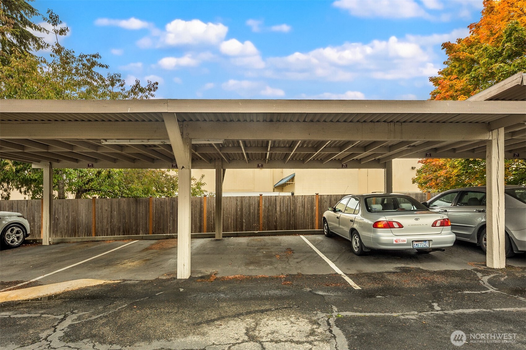 14200 NE 171st Street #D202, Woodinville, WA 98072