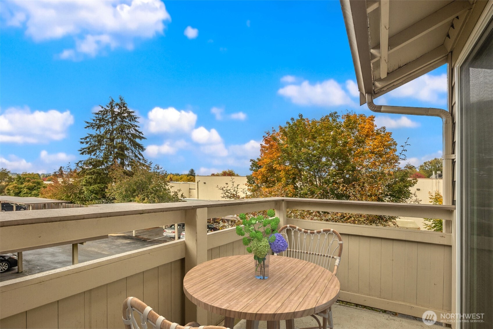 14200 NE 171st Street #D202, Woodinville, WA 98072