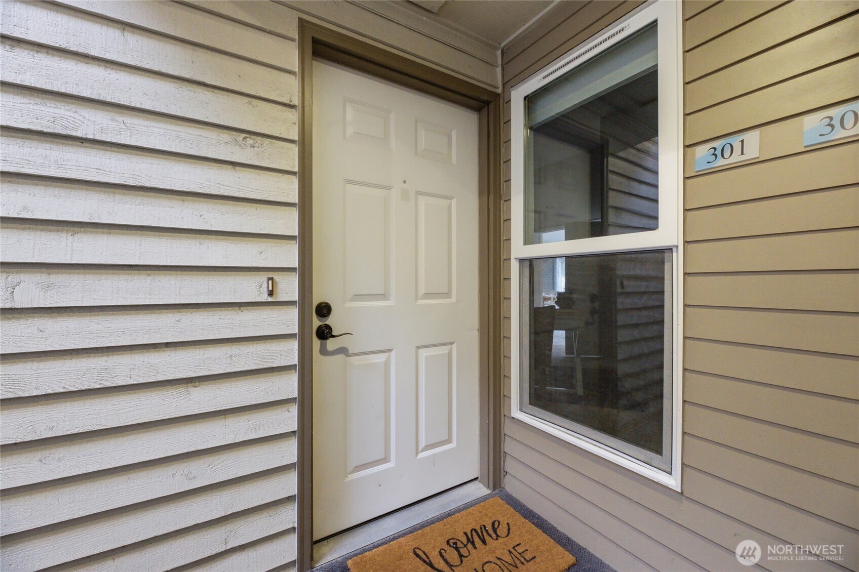 210 Mt Park Boulevard SW #F301, Issaquah, WA 98027