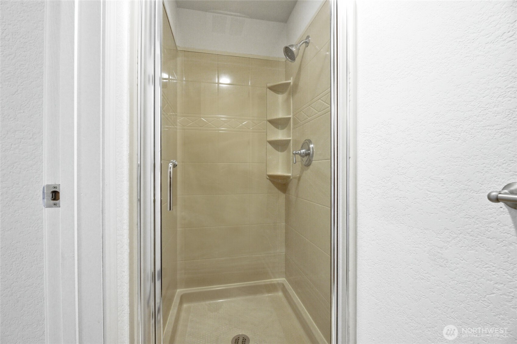 210 Mt Park Boulevard SW #F301, Issaquah, WA 98027