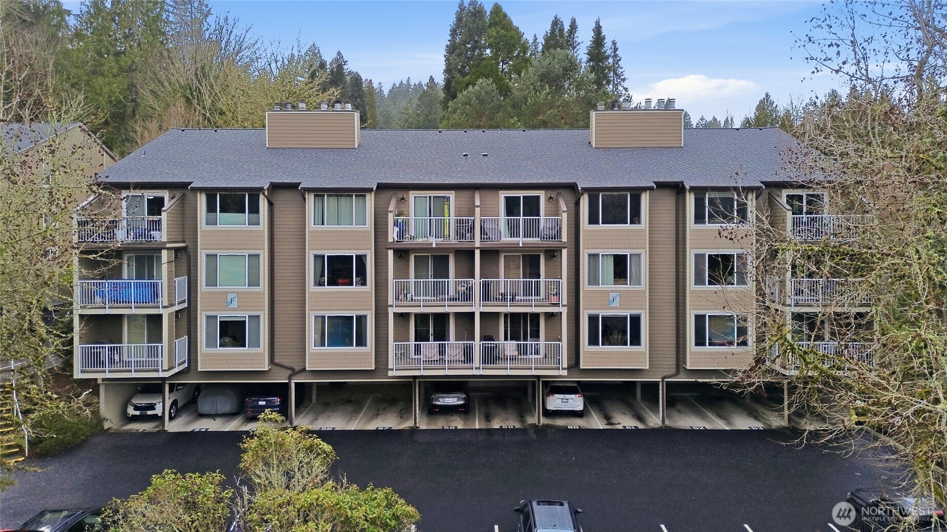 210 Mt Park Boulevard SW #F301, Issaquah, WA 98027