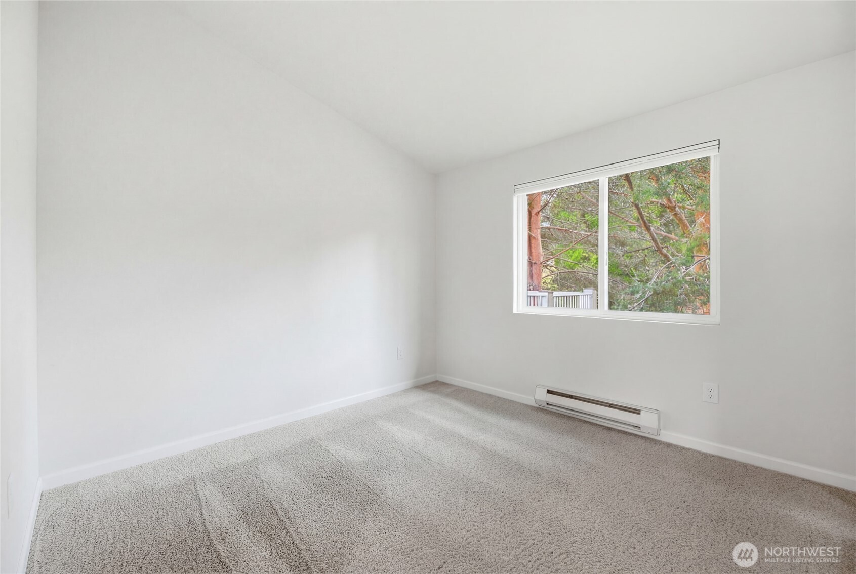 210 Mt Park Boulevard SW #F301, Issaquah, WA 98027