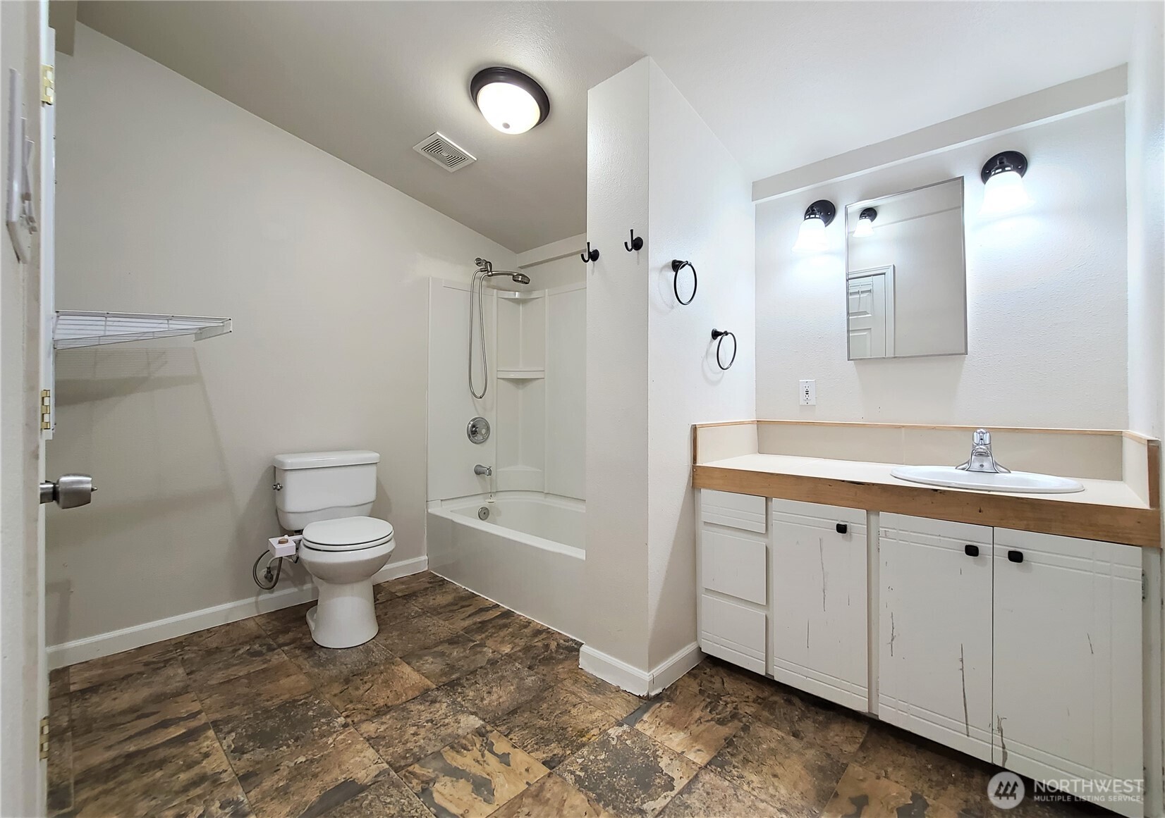 3418 Wetmore Avenue , Everett, WA 98201