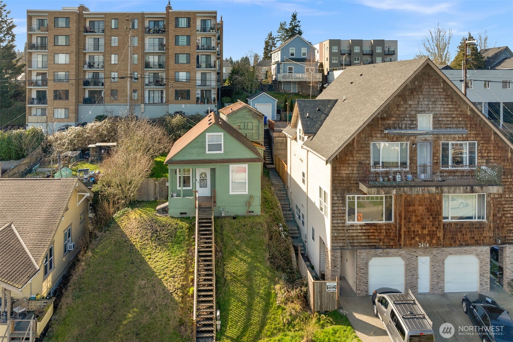 3418 Wetmore Avenue , Everett, WA 98201