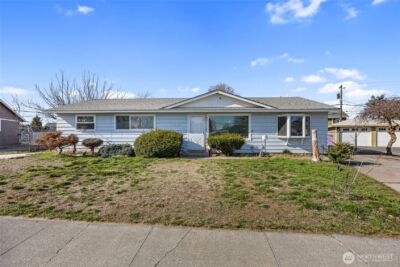 1634 S Wallace Street , Moses Lake, WA 98837