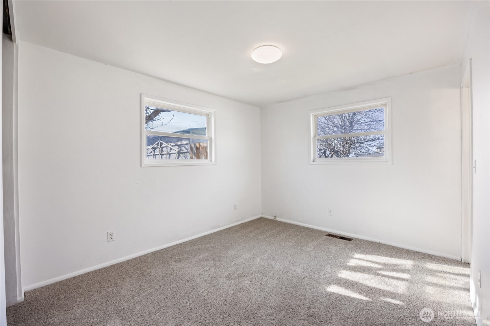 1634 S Wallace Street , Moses Lake, WA 98837