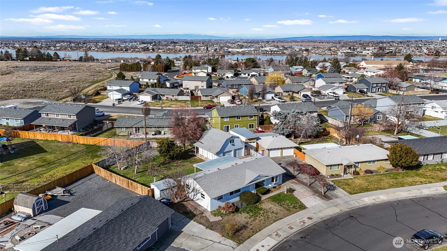 1634 S Wallace Street , Moses Lake, WA 98837
