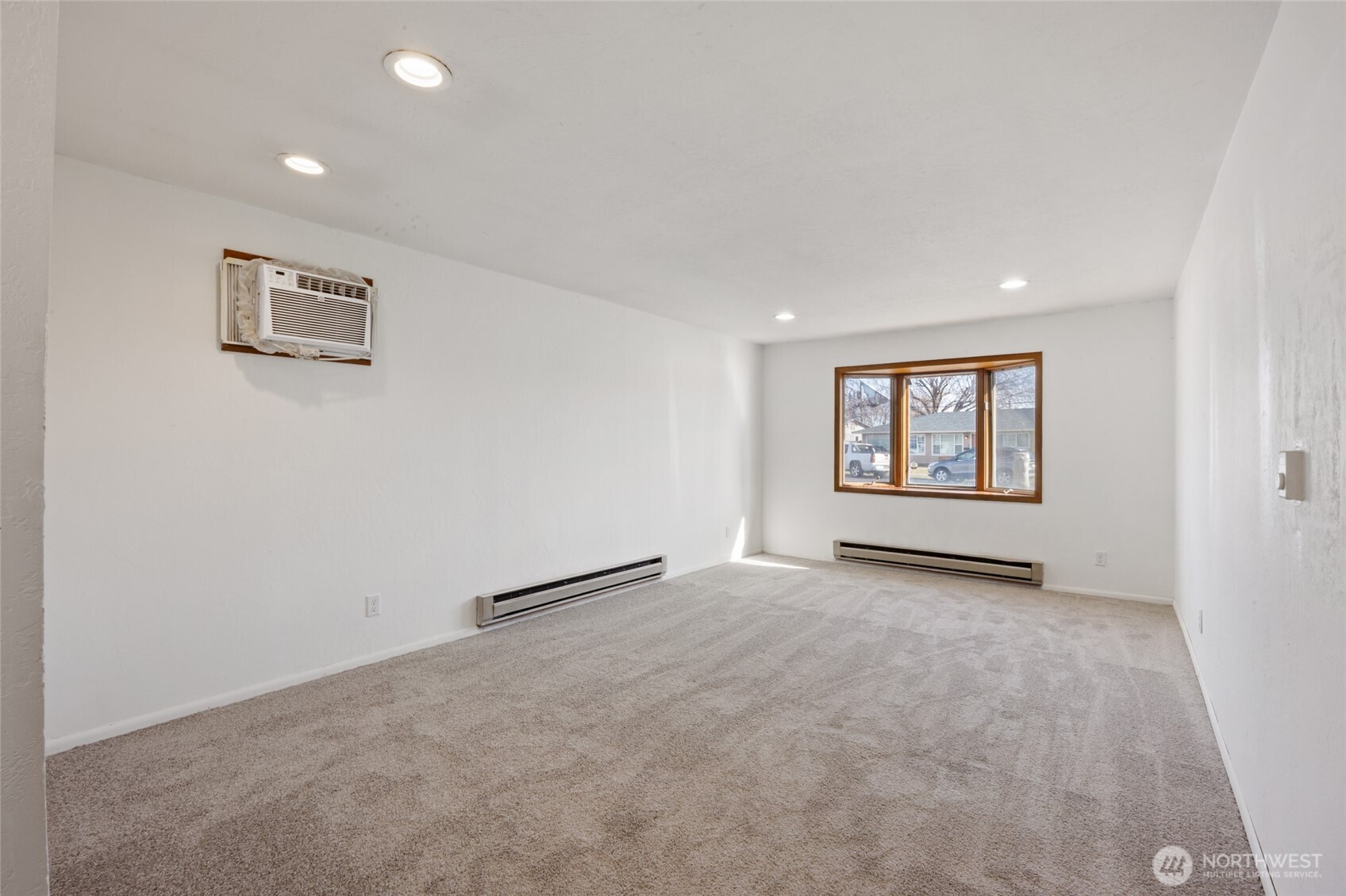 1634 S Wallace Street , Moses Lake, WA 98837